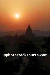 Shwe San Daw Sunset