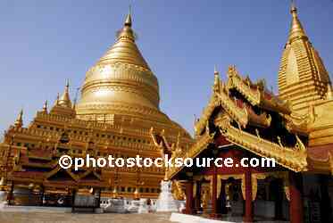 Shwezigon Pagoda Stupa