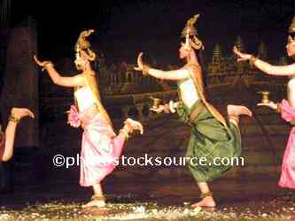 Classical Khmer Dancers