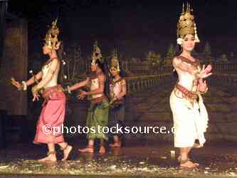Classical Khmer Dancers