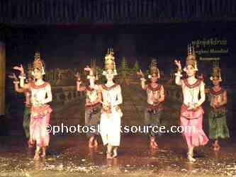 Classical Khmer Dancers
