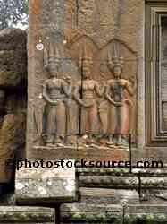 Angkor Wat East Gate Apsaras