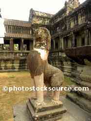 Guardian Lion Statue