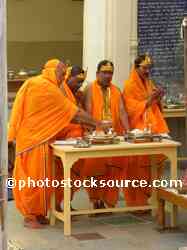 Shri Shantinath Priests