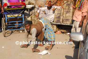 Man Who Walks on all Fours