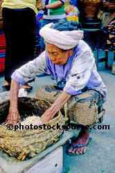 Sprouts Seller