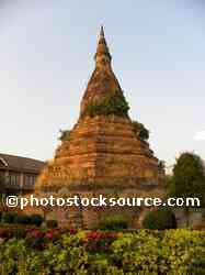That Dahm Stupa