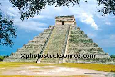 El Castillo