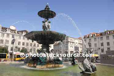 Praca do Pedro IV Fountain