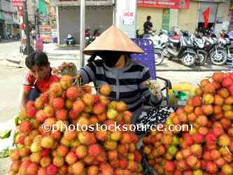 Rambutan (Ngaw) Fruit