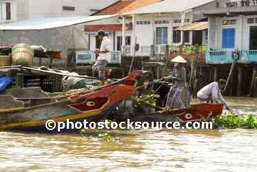 Working on Sampans